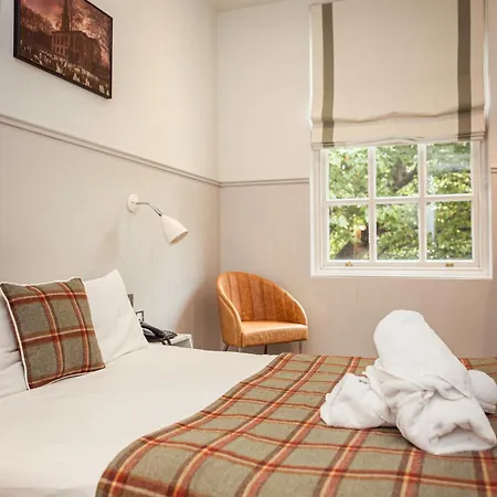 Saint Pauls House Hotel